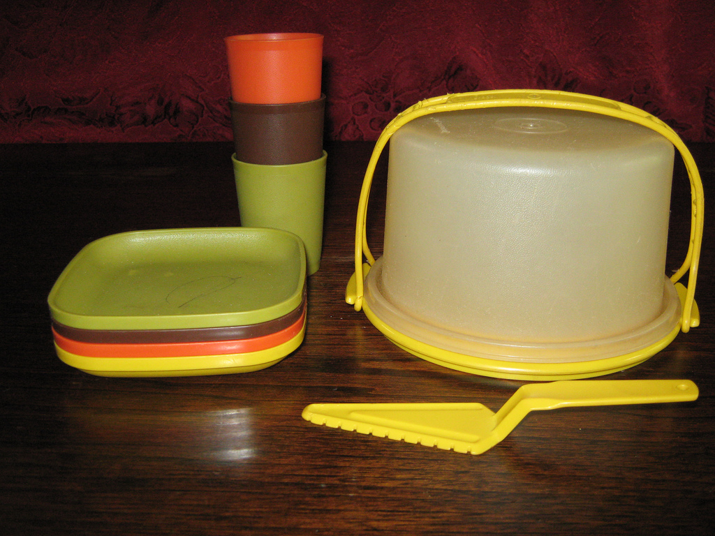 Tupperware, Kitchen, Vintage Tupperware Cake Carrier